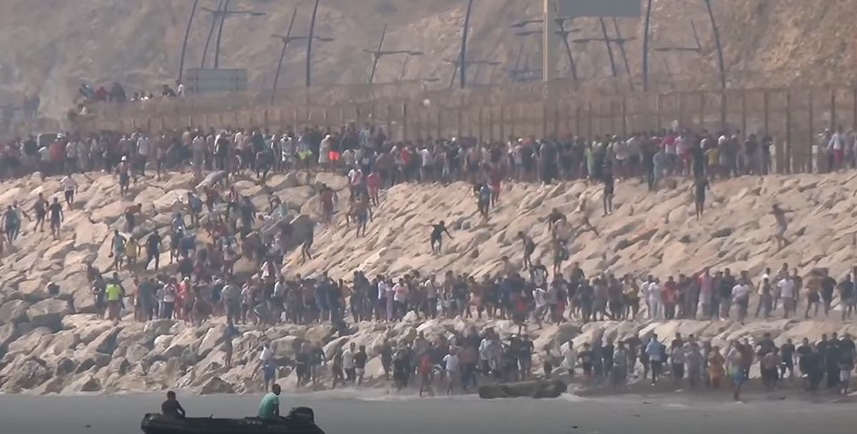 İspanya'nın Ceuta bölgesindeki düzensiz göç geçişlerinde can kaybı 57'ye yükseldi