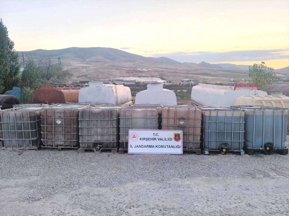 Kırşehir'de 29 bin litre kaçak akaryakıt ele geçirildi