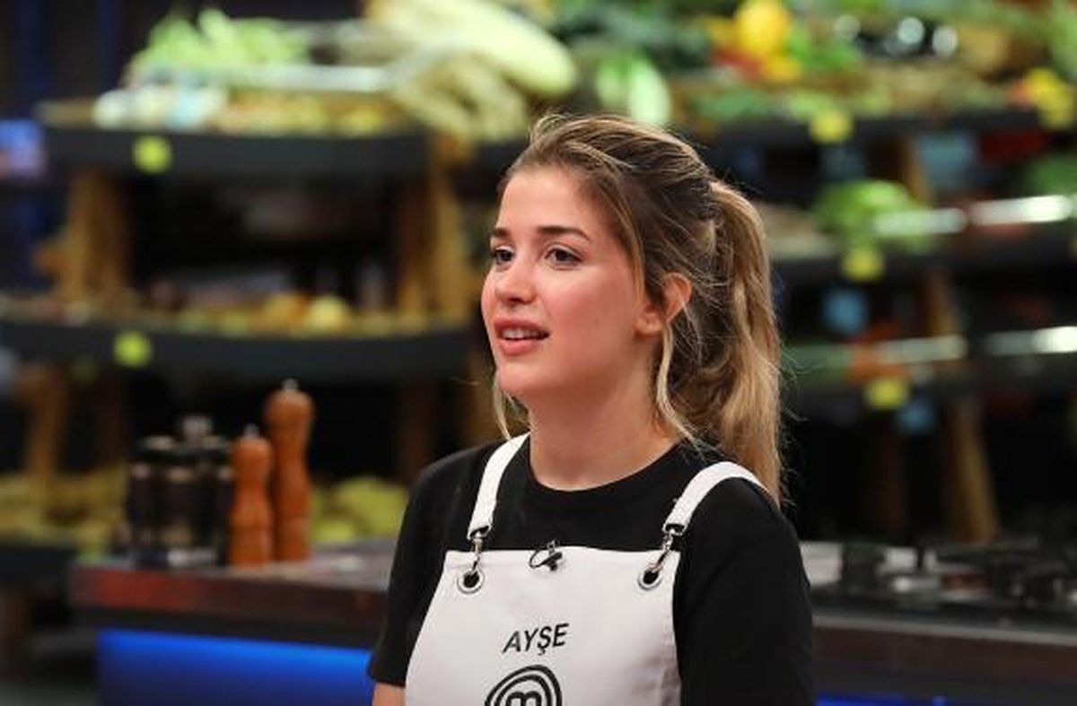 MasterChef Ayşe kimdir, Ayşe Nur kaç yaşında, mesleği ne, nereli? 2026 MasterChef Ayşe ana kadroya girdi mi, elendi mi?