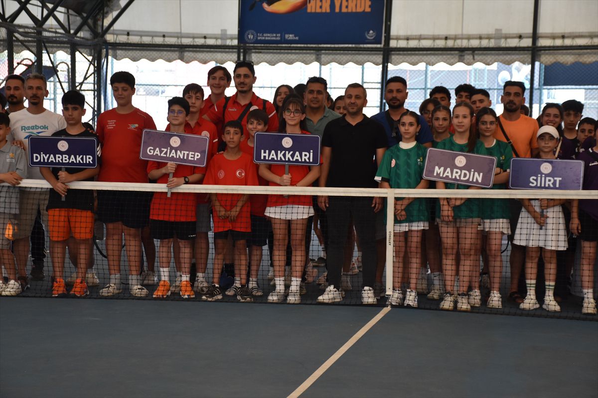 Şırnak'ta ANALİG Tenis Grup Müsabakaları başladı
