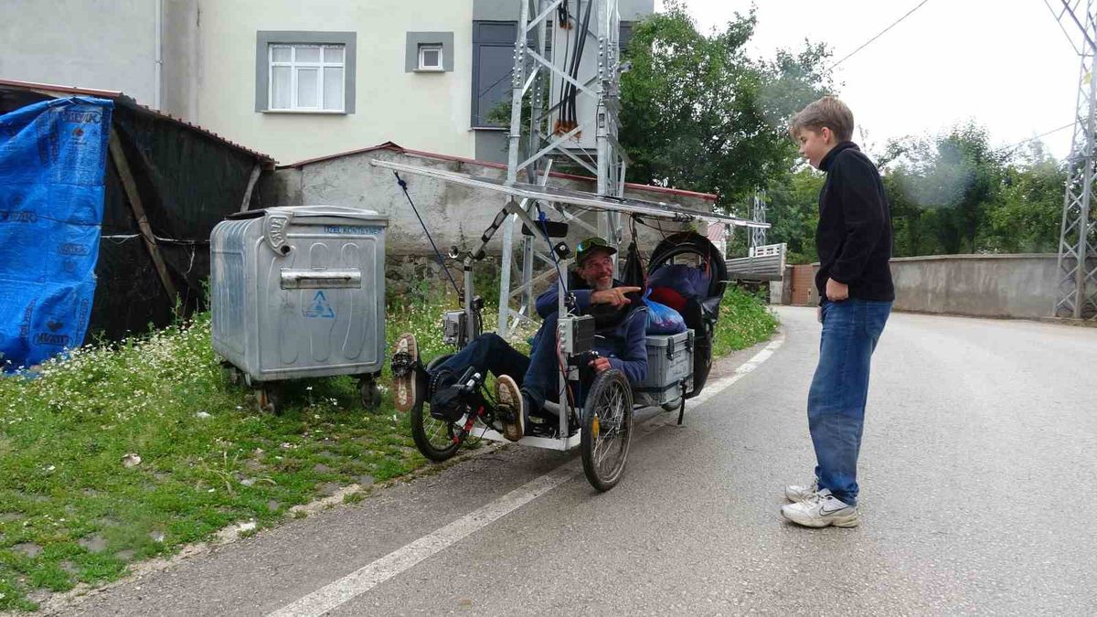 Tokat’ta içtiği bir bardak çay Fransız gezgini mest etti
