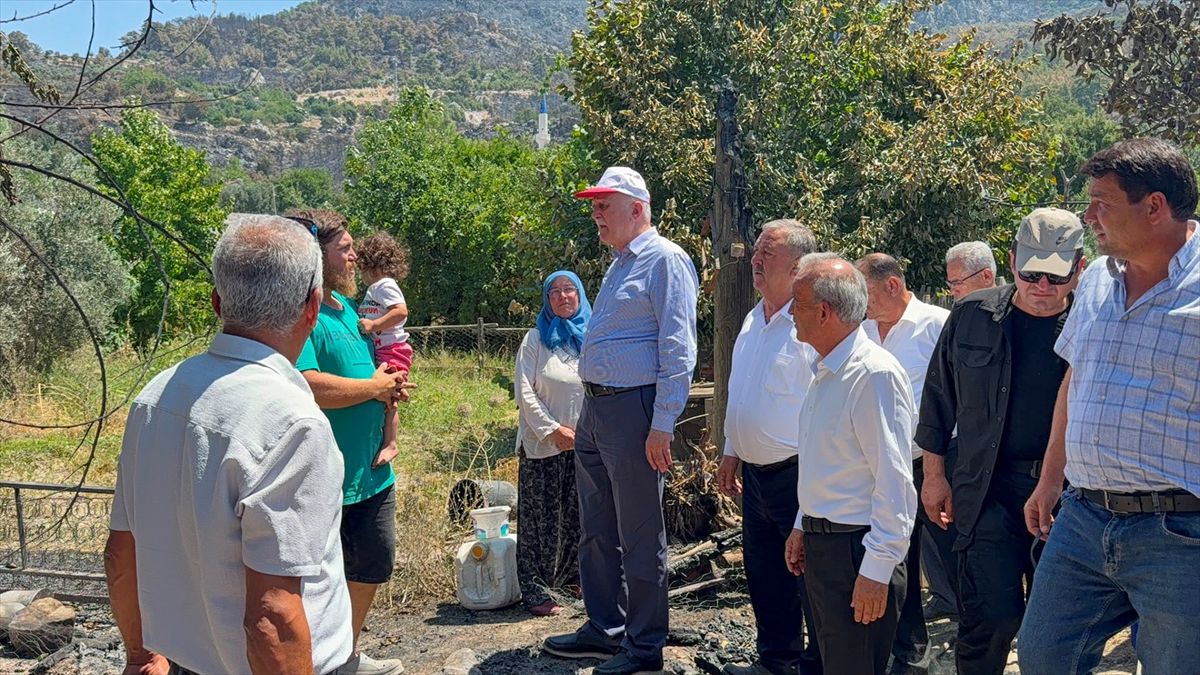 TZOB Genel Başkanı Bayraktar Seydikemer'de üreticilerle bir araya geldi