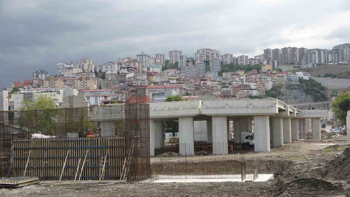 Viyadükler yükselmeye, projenin de silueti ortaya çıkmaya başladı