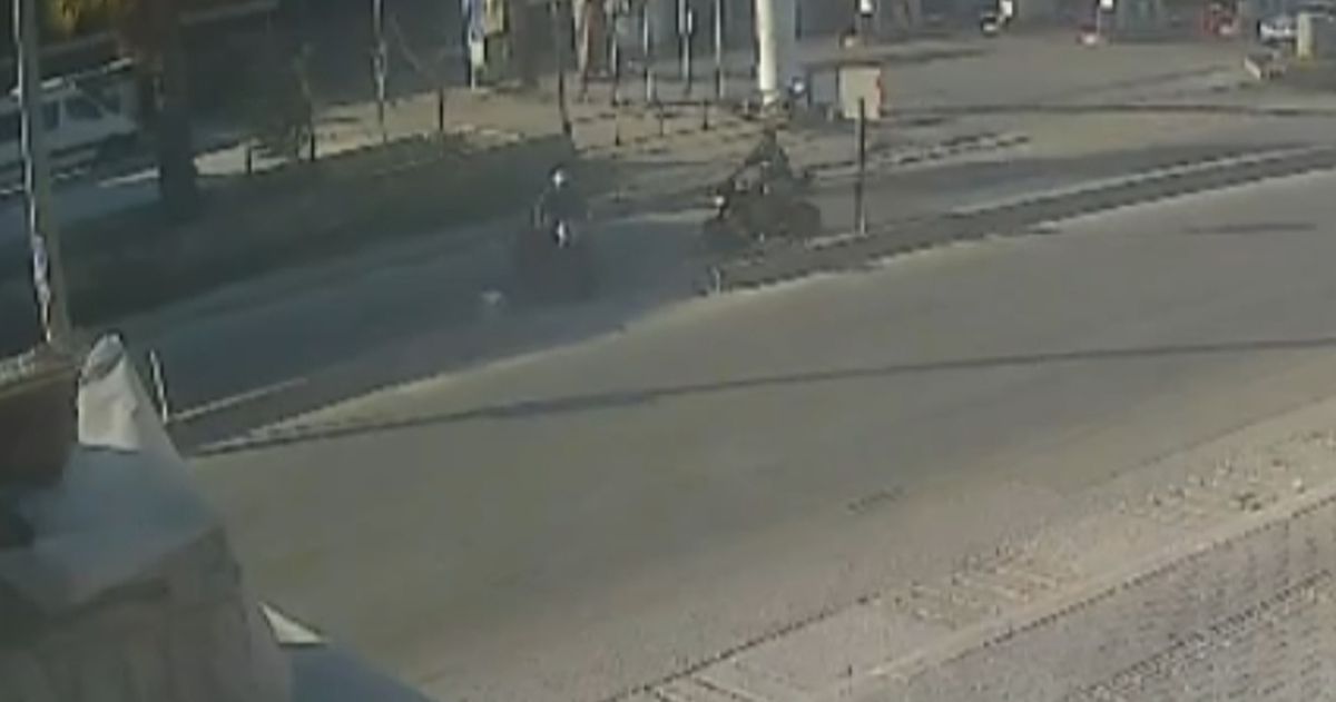 Yaya geçidinde motosikletler çarpıştı; 1 ölü, 1 yaralı