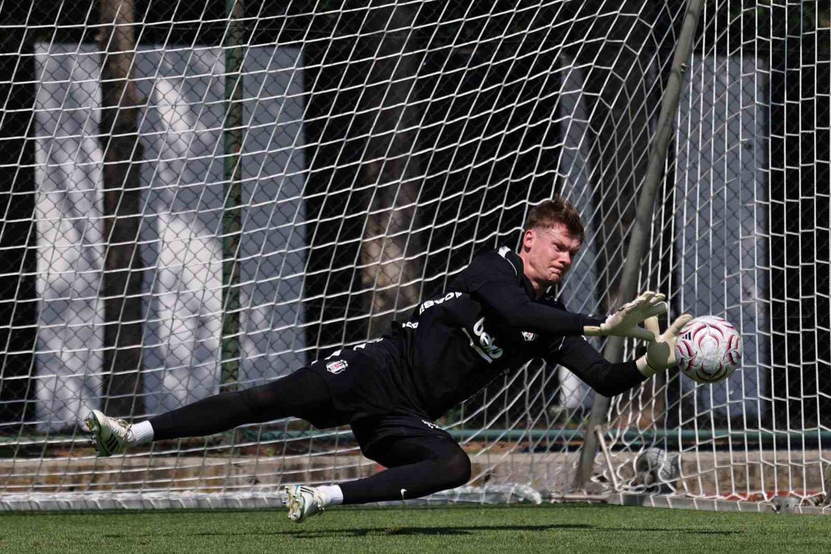 Beşiktaş, Hradec Kralove maçı hazırlıklarına başladı