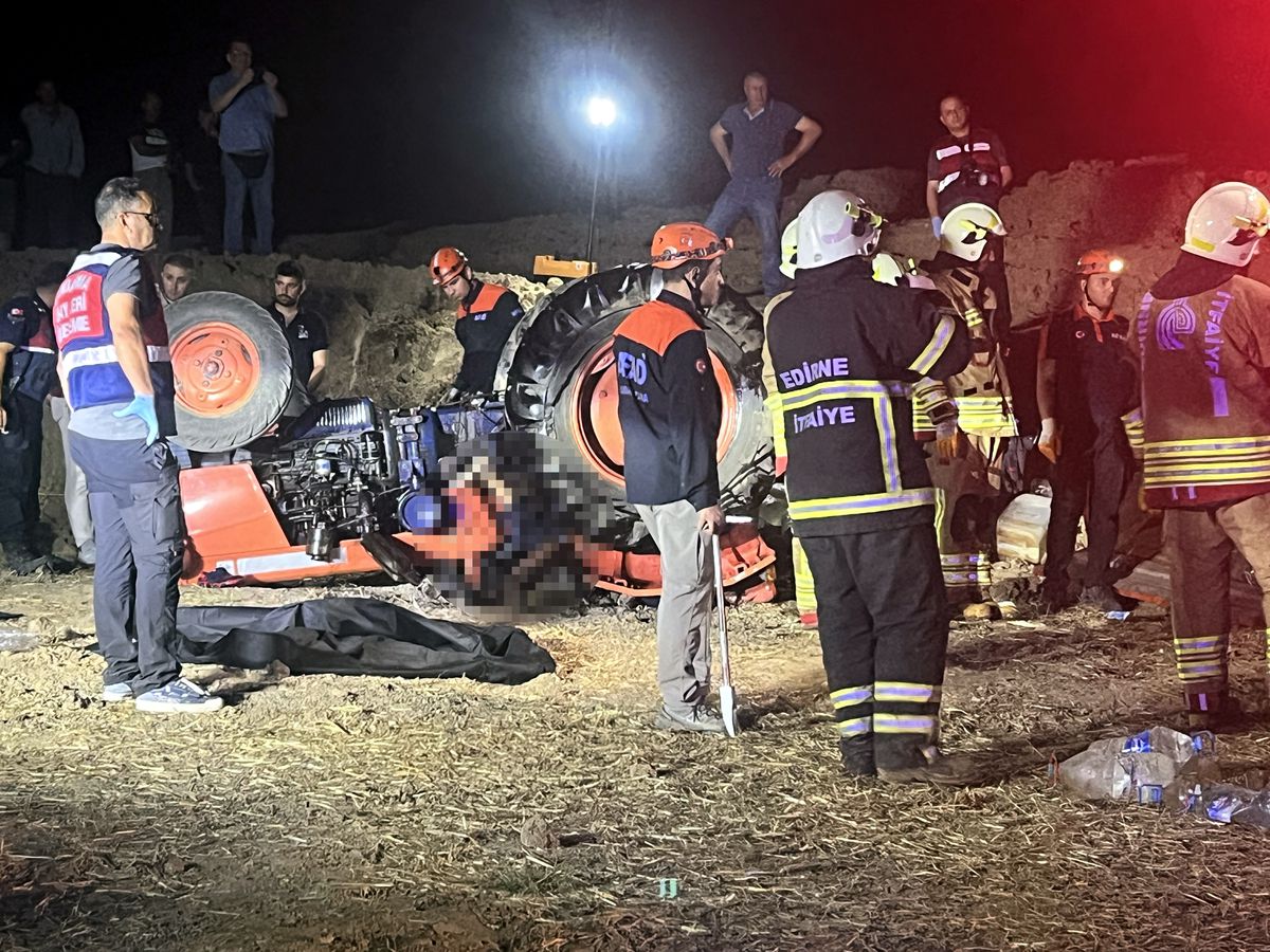 Devrilen traktörün altında kalan karı-koca, yaşamını yitirdi