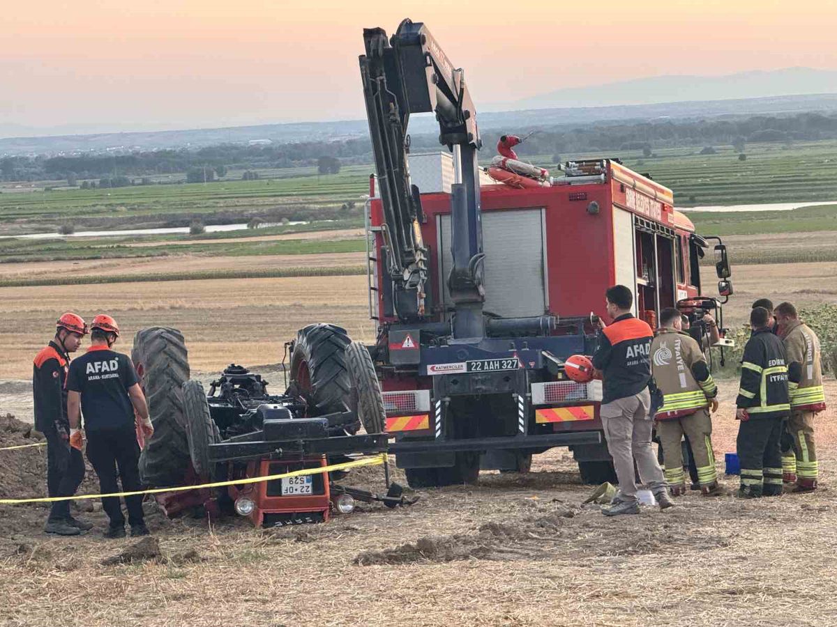 Edirne’de traktörün altında kalan çift hayatını kaybetti
