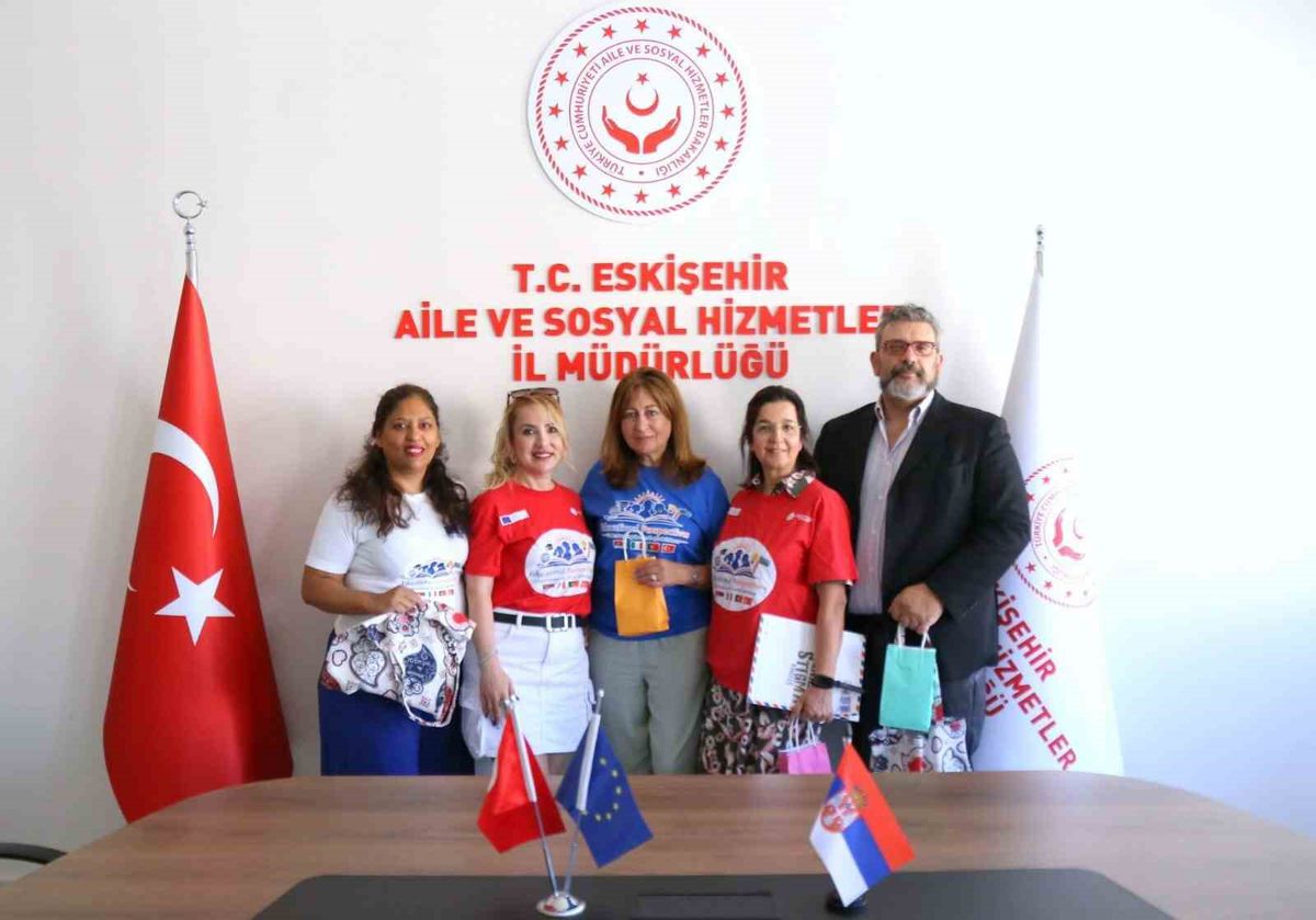 Eskişehir’de roman vatandaşların eğitimi için uluslararası proje toplantısı gerçekleştirildi.