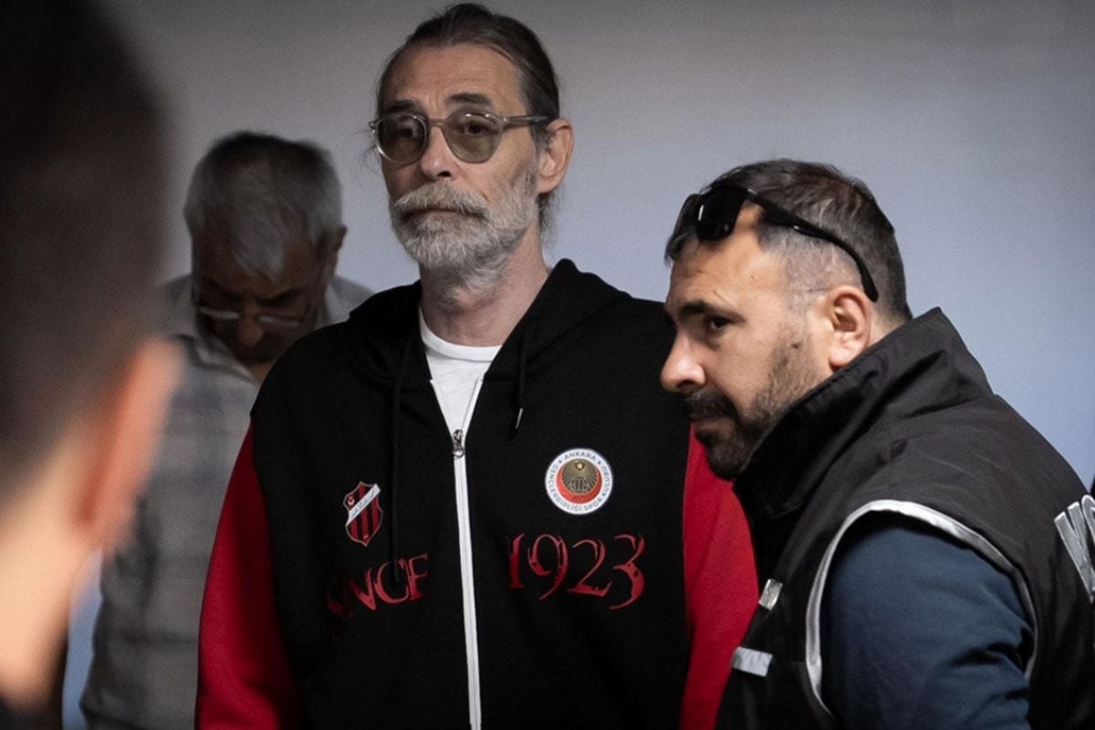 Etimesgut Belediyesi’ne yönelik soruşturmada Erdal Beşikçioğlu dahil 44 şüpheli hakkında tutuklama talebi