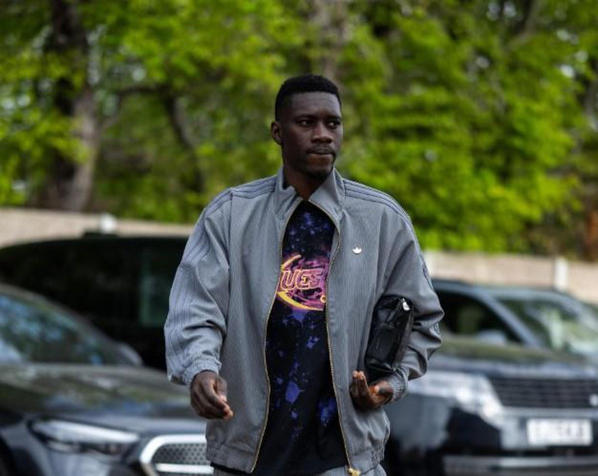 Ismaila Sarr kimdir, Ismaila Sarr kaç yaşında, mevkisi ne, hangi takımlarda oynadı?