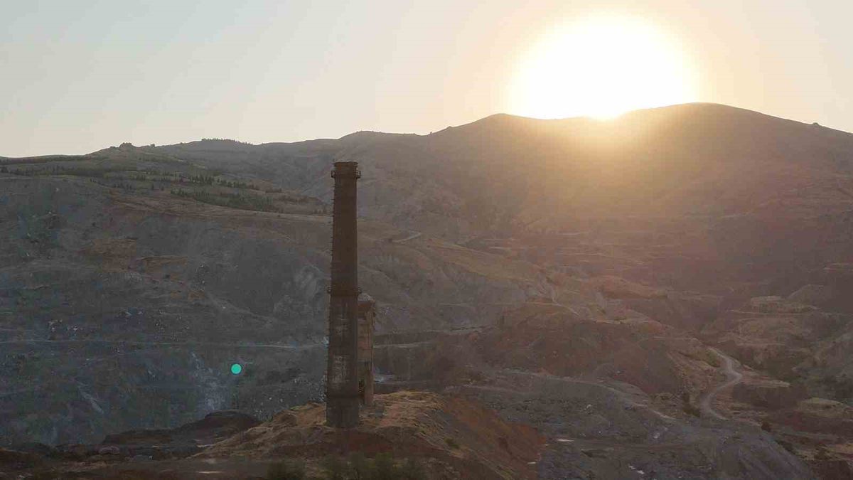Maden ilçesinde gün batımı görüntülendi