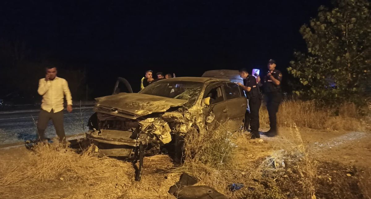Tır ile iki otomobil çarpıştı: 7 yaralı