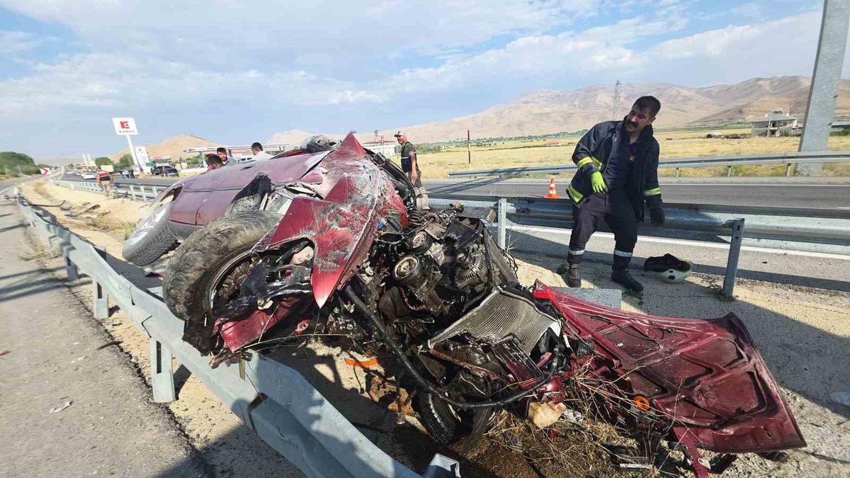 Van’da trafik kazası: 4 yaralı