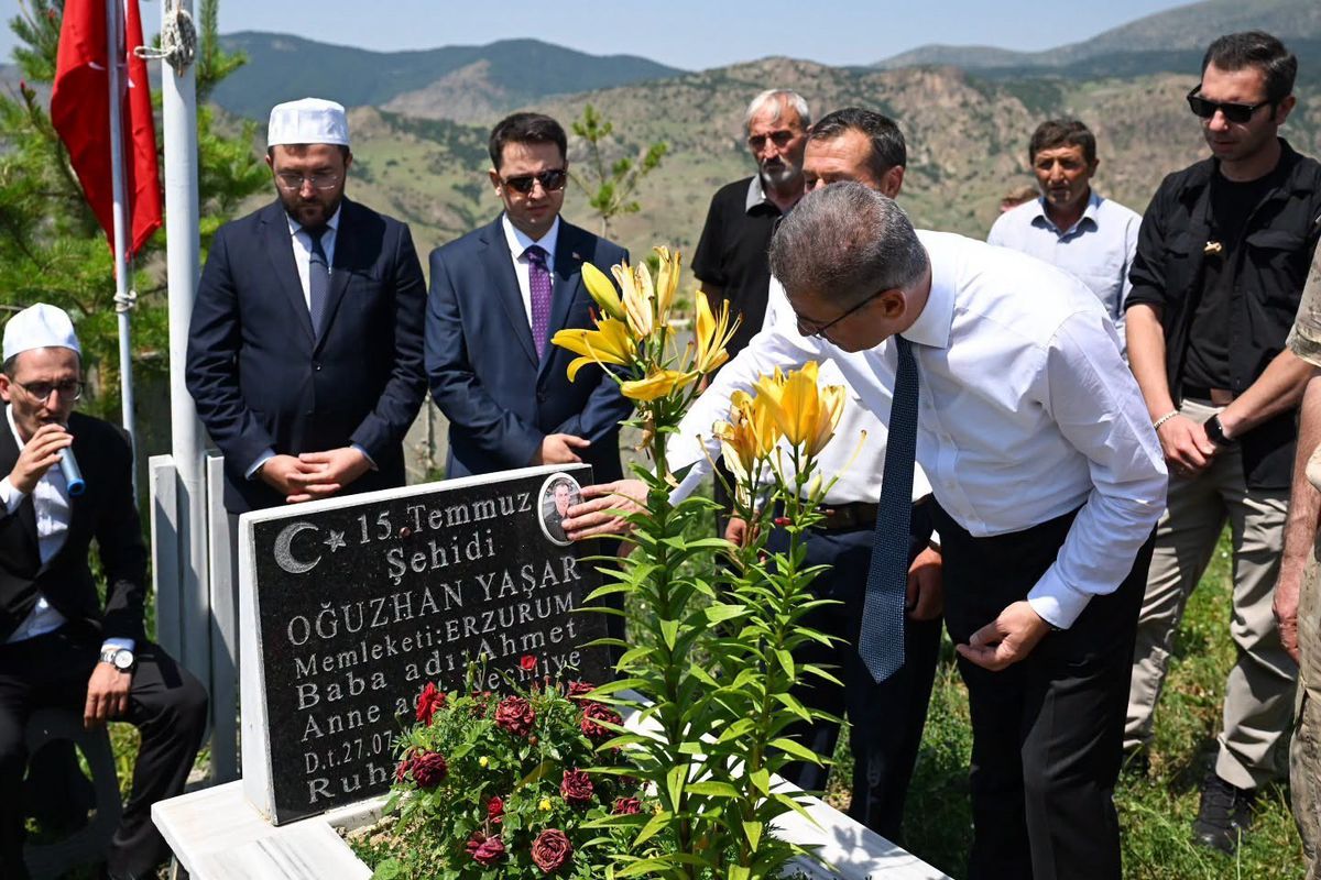 Vali Baruş, Şehit Oğuzhan Yaşar için düzenlenen Mevlid-i Şerif programına katıldı