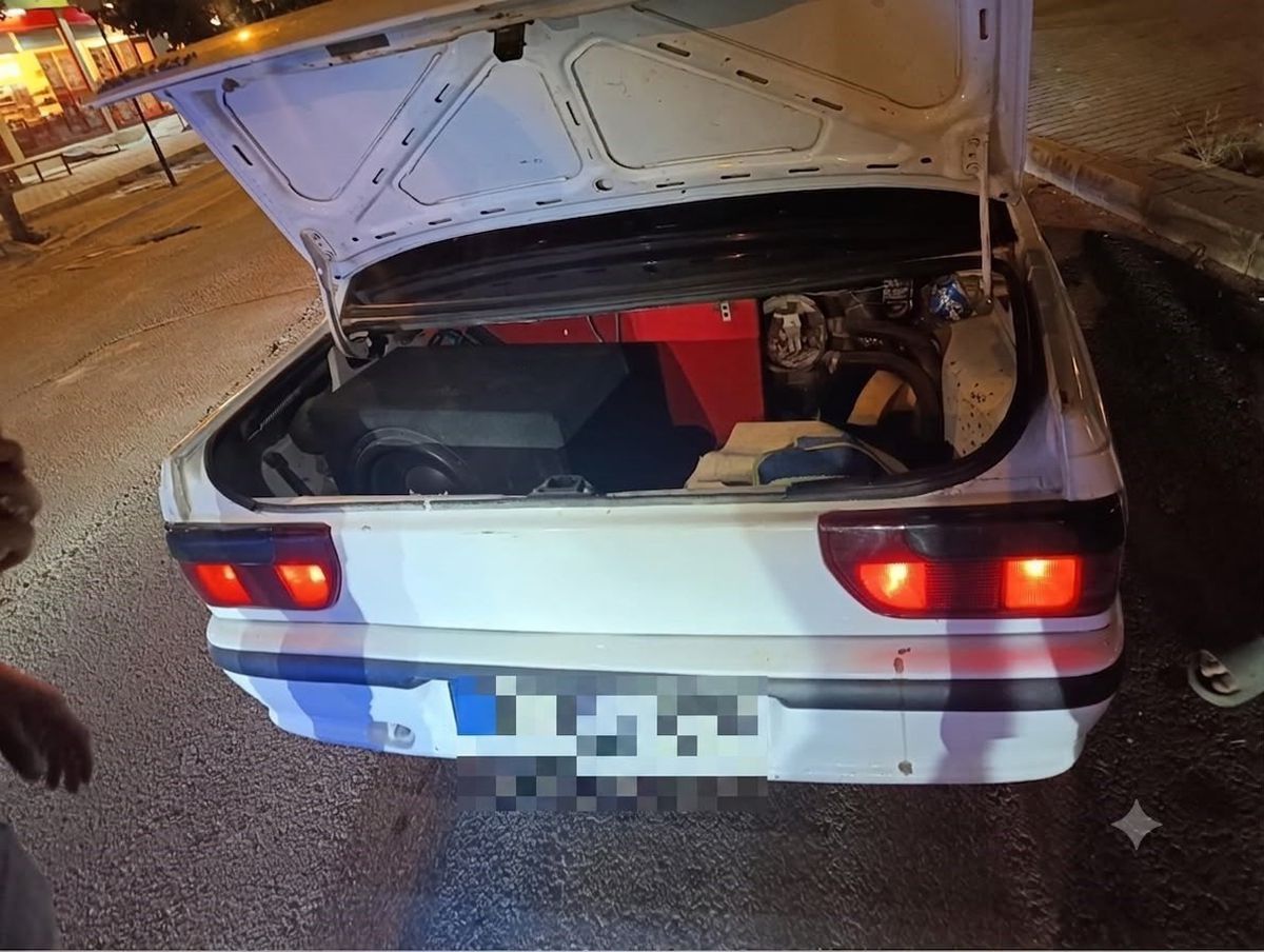 Kozan'da modifiyeli araçlara büyük ceza: 16 sürücüye 187 bin lira