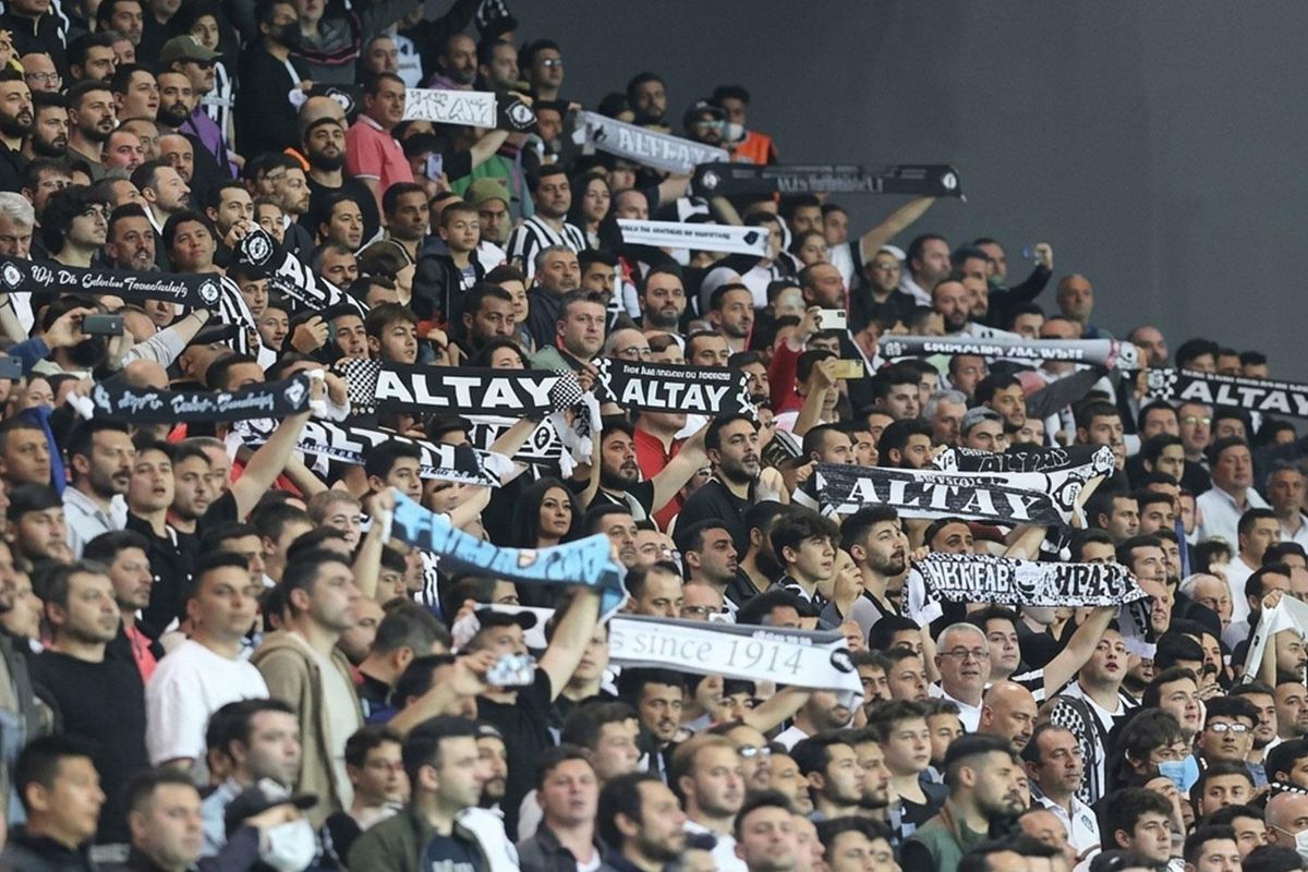 Altay’da kayyım süreci başladı