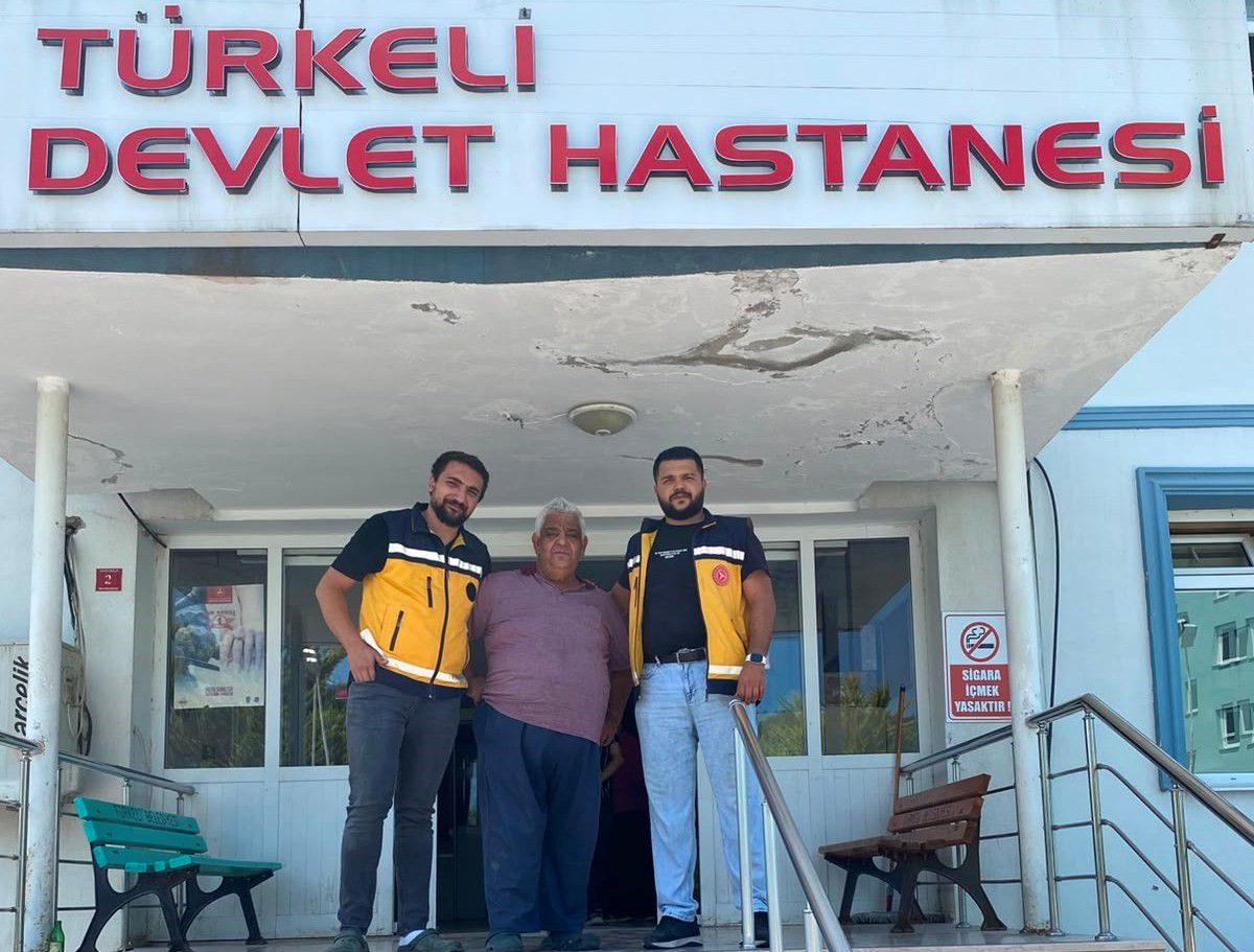 Sağlık personelinden örnek davranış: 150 bin lira sahibine teslim edildi