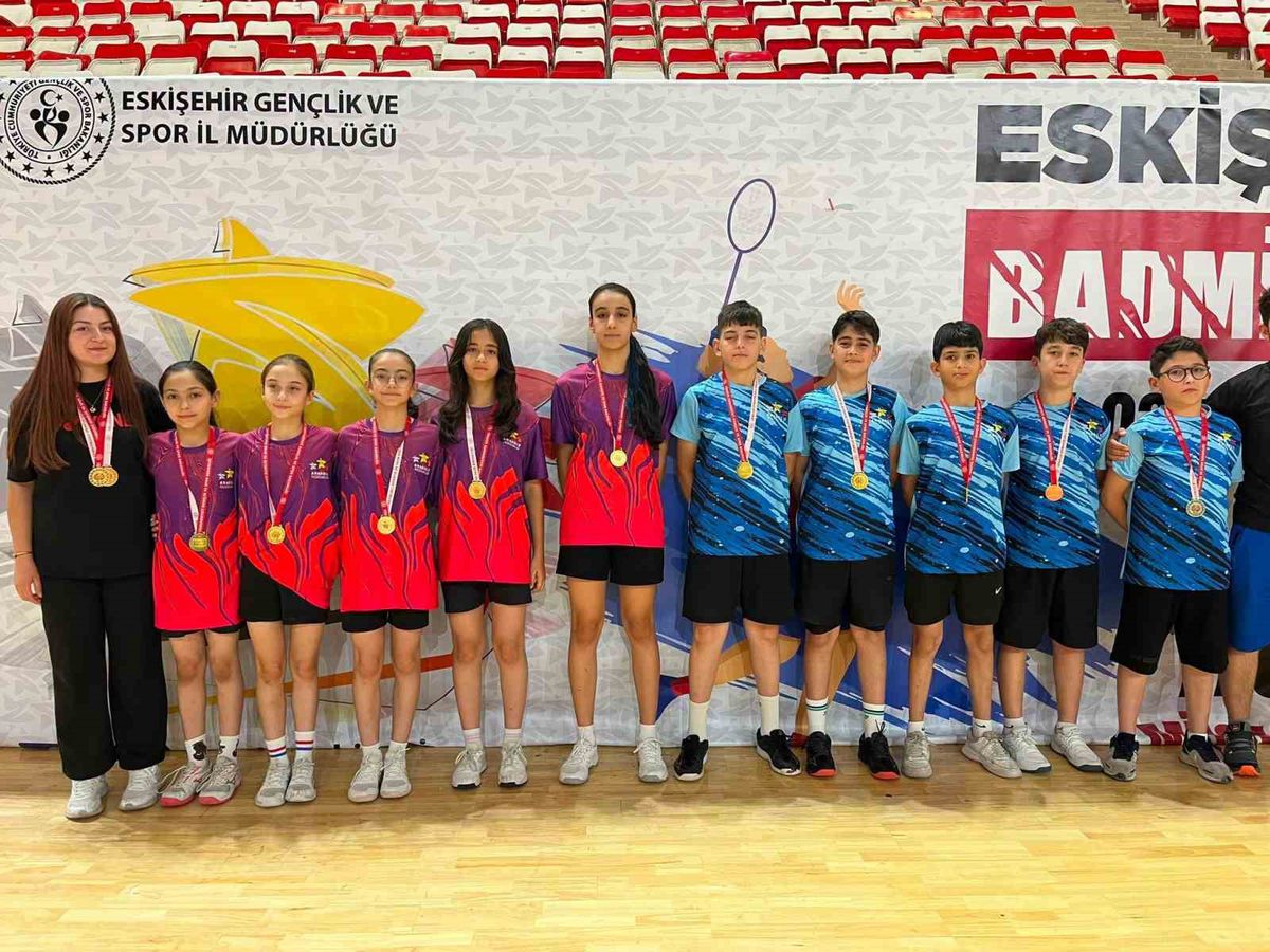 Kayseri'den badmintonda çifte final başarısı