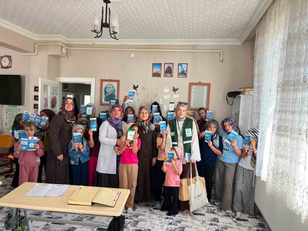 Kur'an Kursu Öğrencilerine Bağımlılıkla Mücadele Semineri