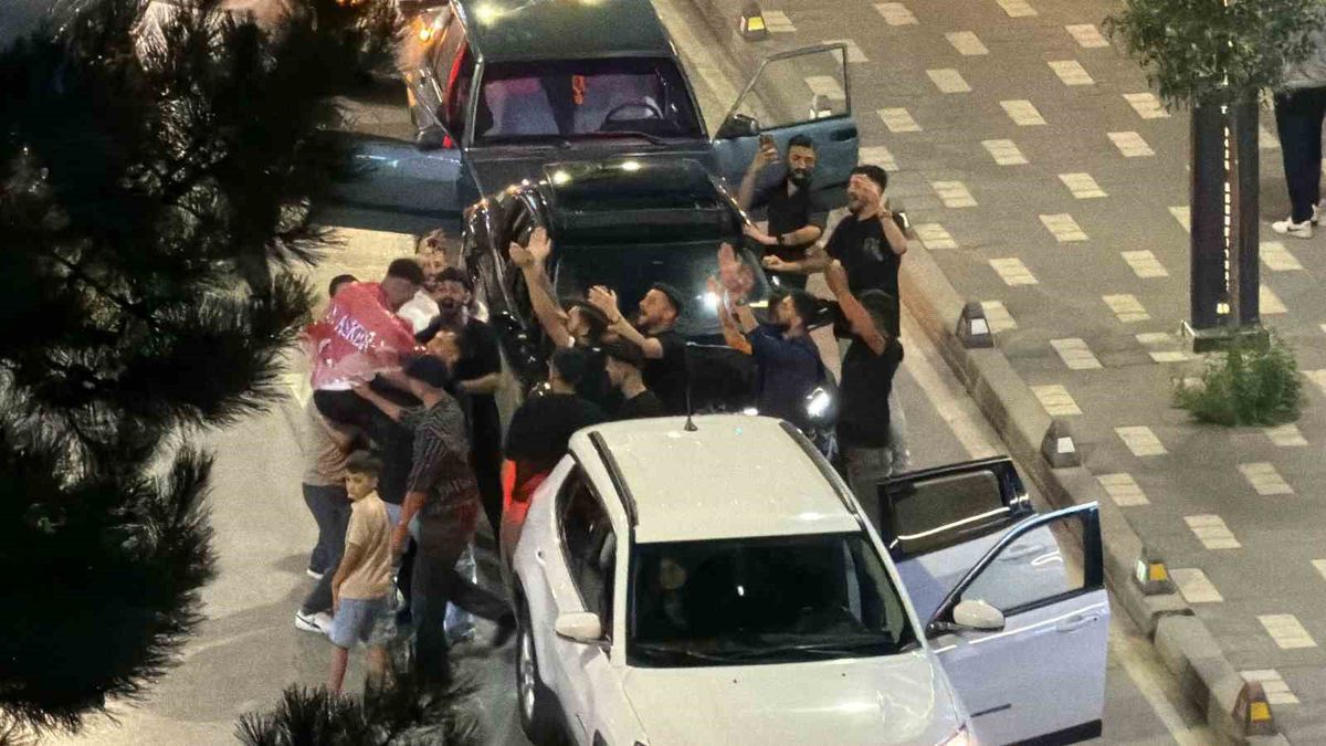 Bolu'da Asker Uğurlaması Trafiği Kilitledi