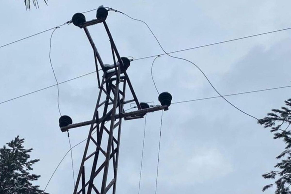 Firari hükümlü elektrik akımına kapılarak öldü