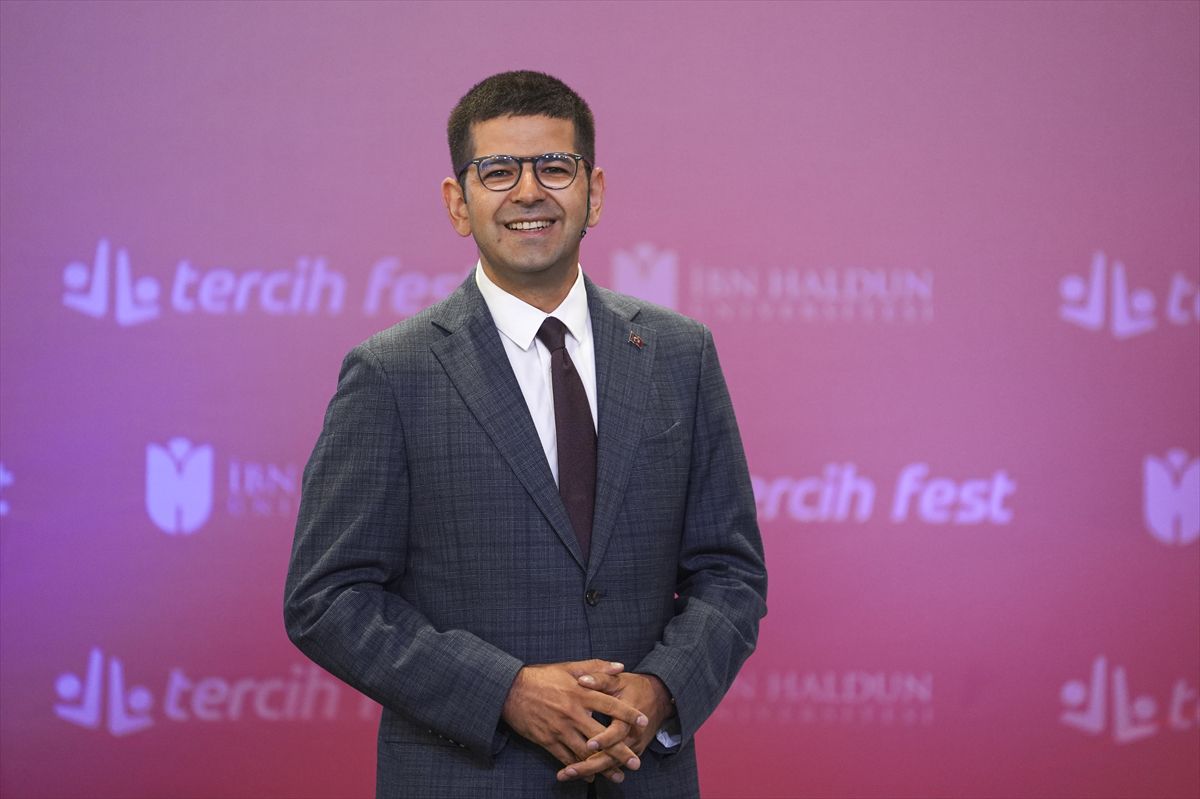 Yapay Zeka Çağında Üniversite Tercihi: Dağlıoğlu'ndan Stratejik Öneriler