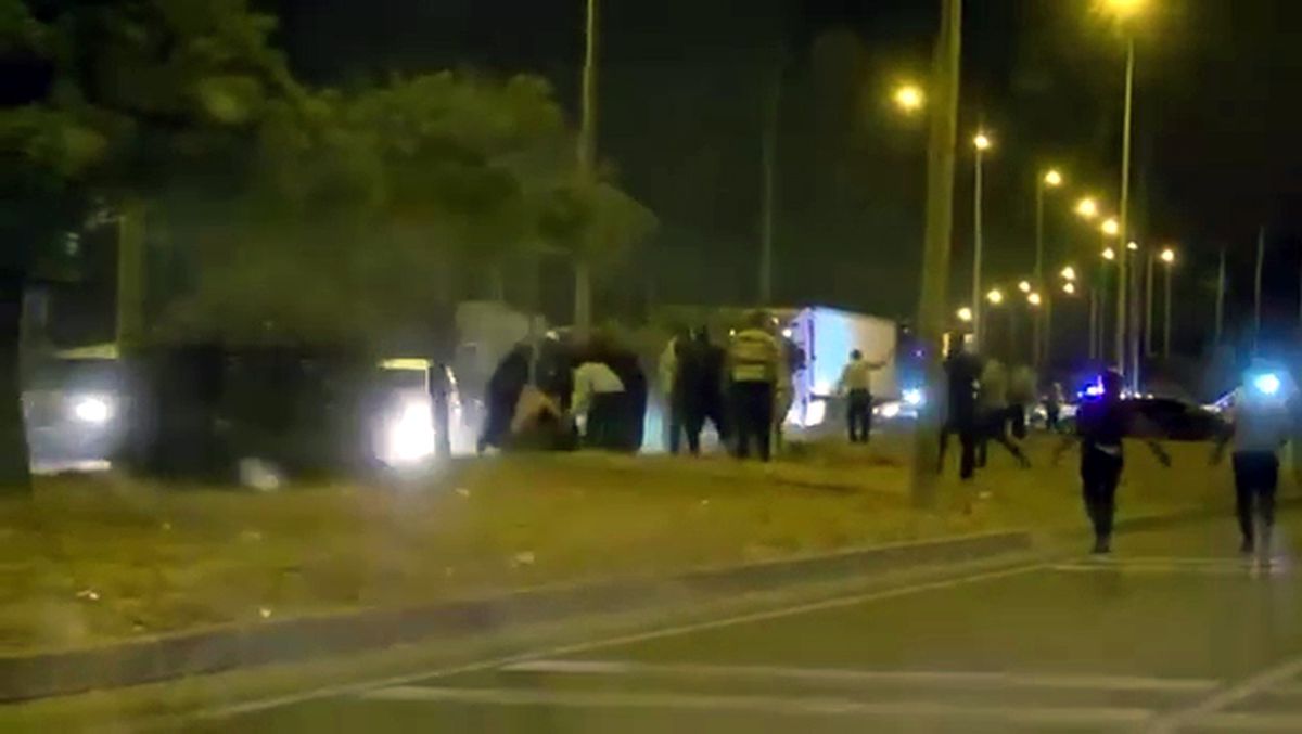 Hatay'da düğün konvoyunda gelin ve damat yakınları arasında silahlı kavga: 4 yaralı