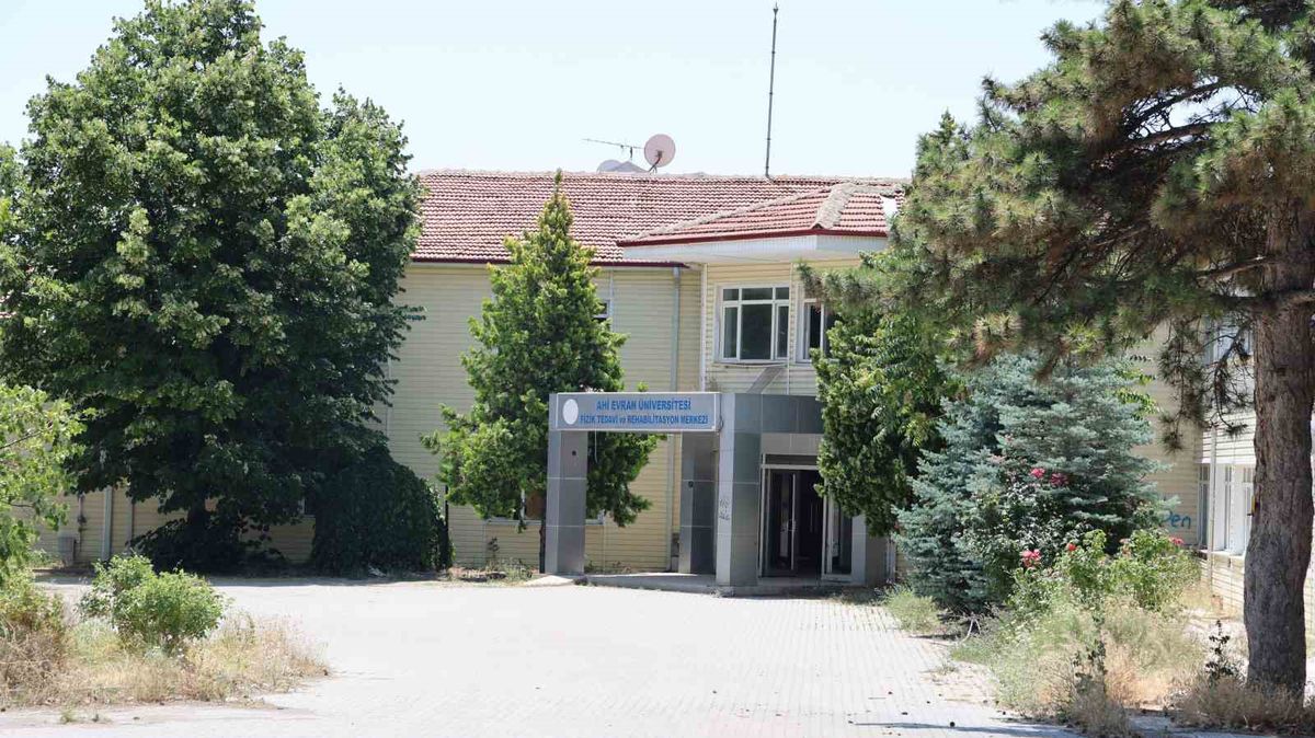Kırşehir'de Terme Kaplıcası'ndaki Riskli Yapılar İçin Yıkım Kararı