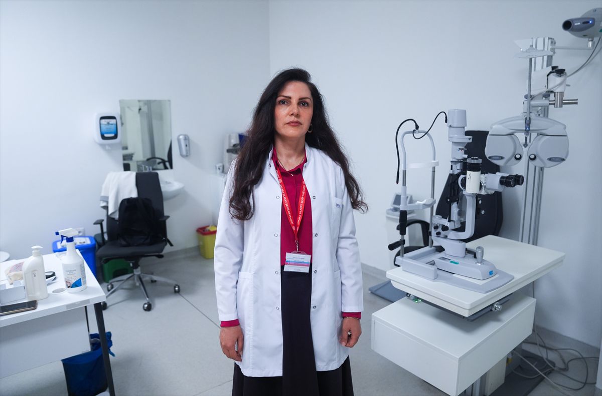Kontakt lensle denize ve havuza girme uyarısı
