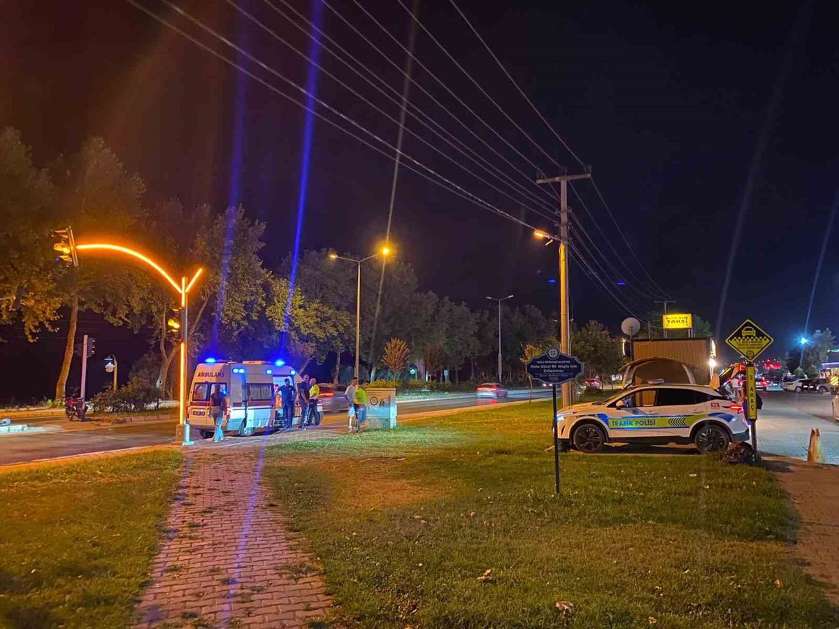 Menteşe’de motosikletliye arkadan çarpıp kaçtı