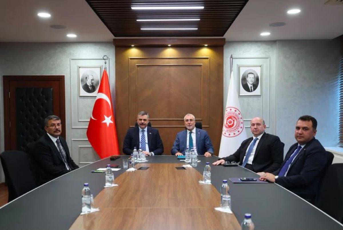 Bakan Işıkhan: Toplum Yararına Programı kapsamında 81 ile 30 bin kontenjan