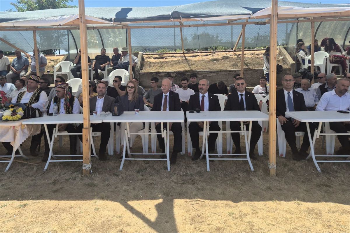 Trakya Üniversitesi 672. Seçek Yağlı Güreşleri'nde