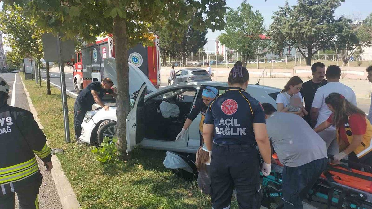 Çorlu'da U Dönüşü Kazası: 1 Yaralı