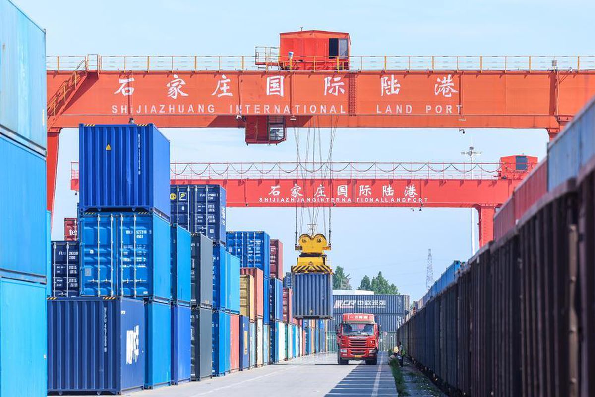 Shijiazhuang Uluslararası Kara Limanı'nda Çin-Avrupa ve Çin-Orta Asya yük treni seferleri yüzde 42 arttı