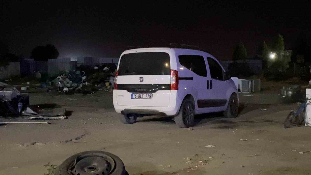 Alkollü ve Ehliyetsiz Sürücüden Polise Zor Anlar