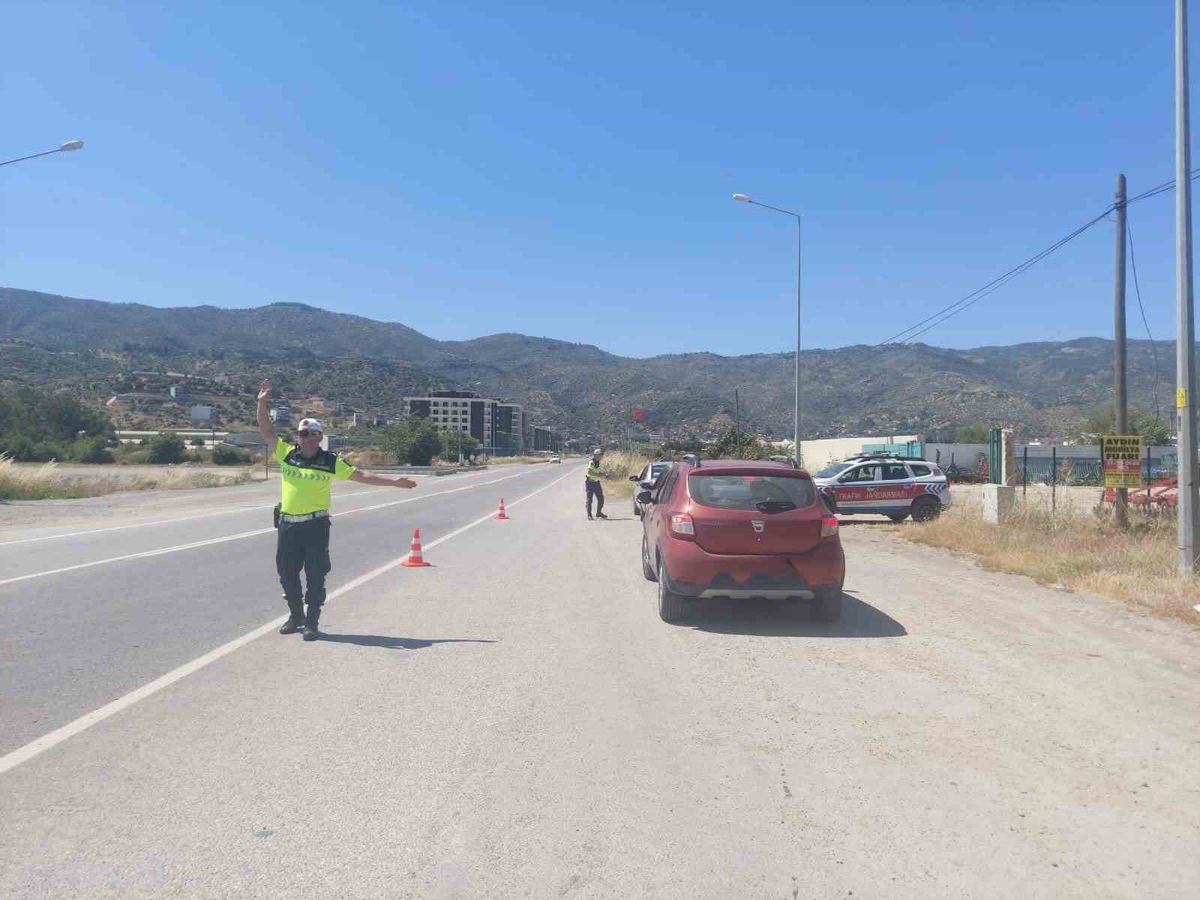 Aydın'da ÇEMBER-135 Operasyonu: 38 Aranan Şahıs Yakalandı