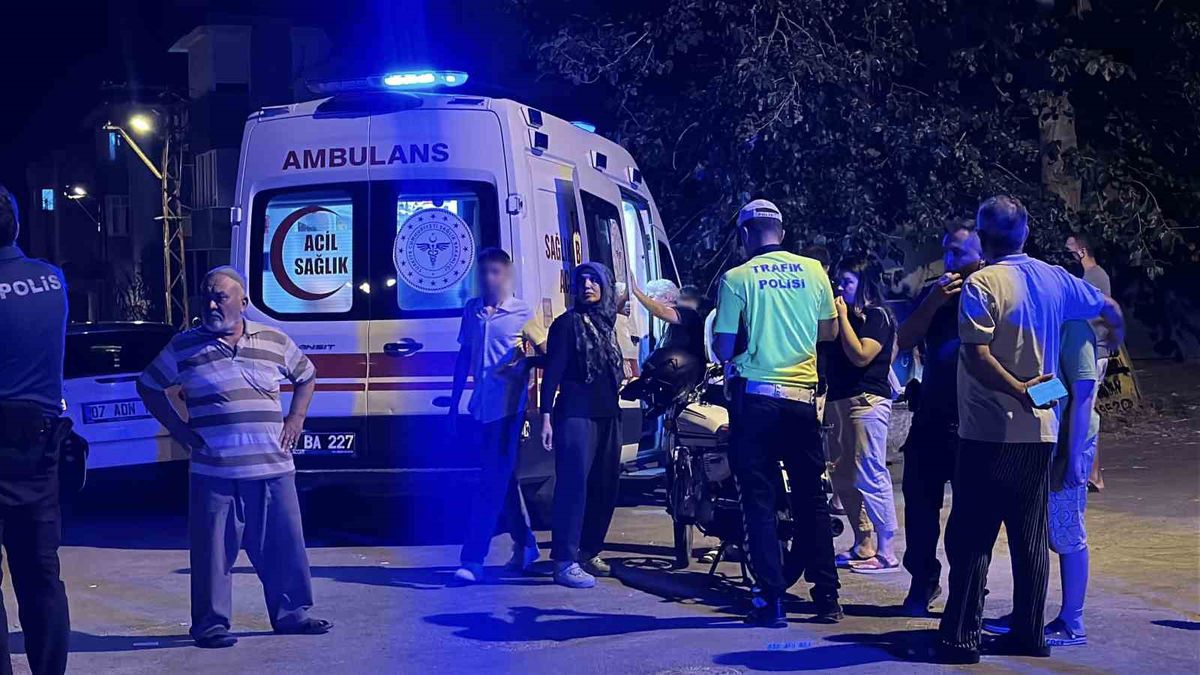 Burdur'da Motosiklet ve Otomobil Çarpıştı: 2 Yaralı