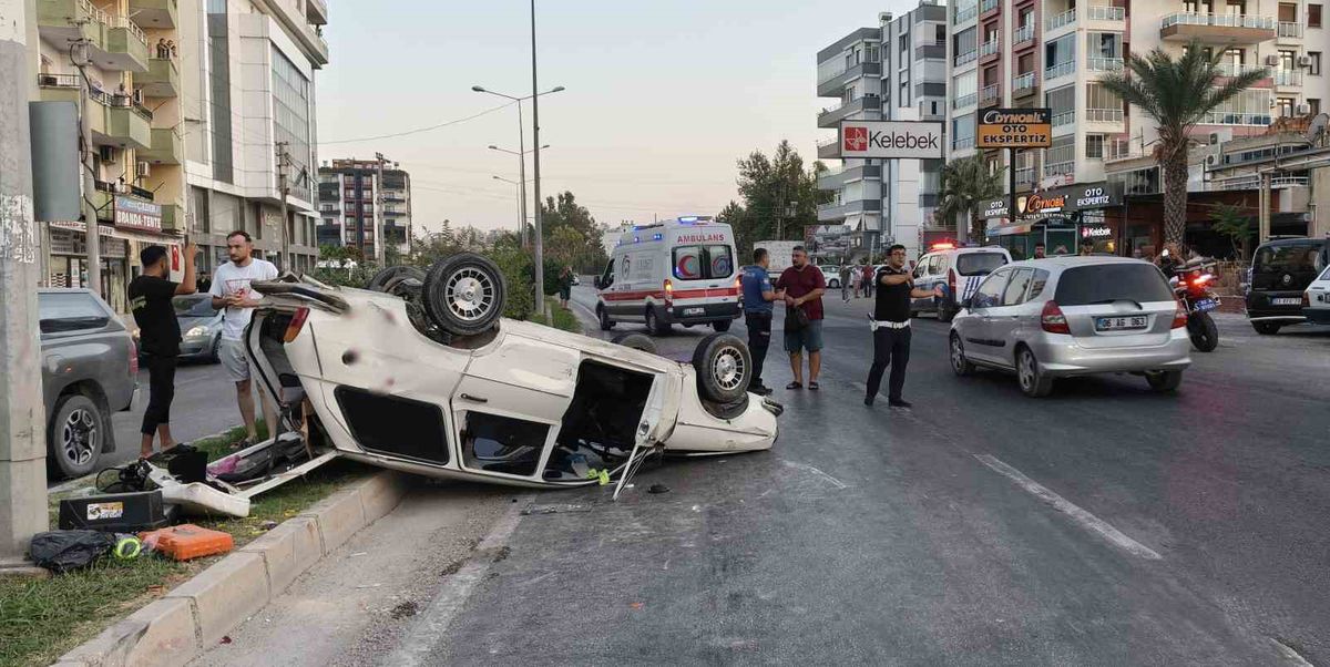Silifke'de Çekici Otomobile Çarptı: Anne ve Çocuk Yaralandı
