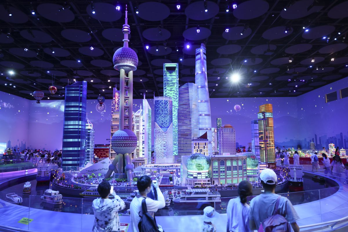 Çin'in hizmet ticareti 2024 ilk yarıda %8,3 büyüdü