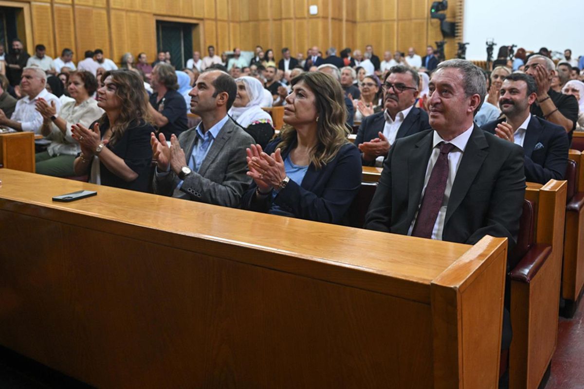 Bakırhan: Çerçeve yasa tarihi eşiğin hukukla aşılmasının ilk adımıdır