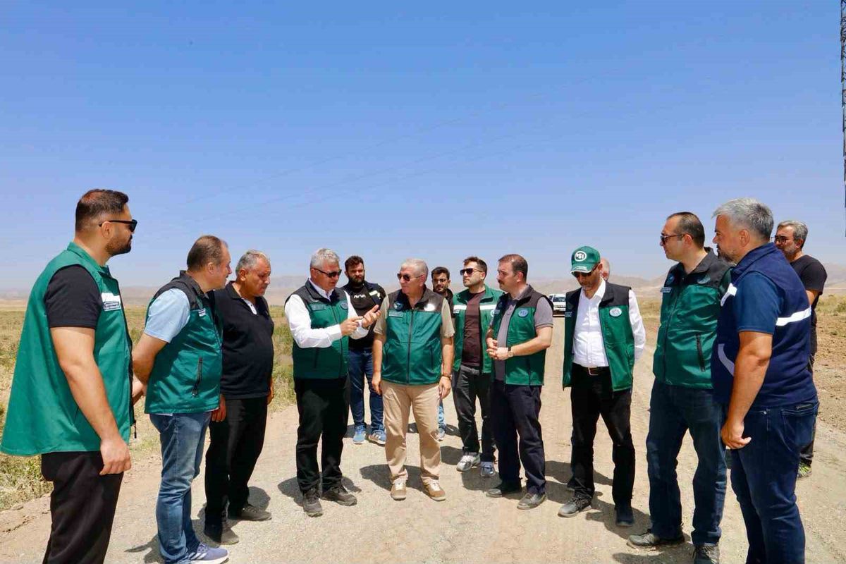 DSİ Heyeti Erzincan'da Arazi Toplulaştırma Projesini Yerinde İnceledi