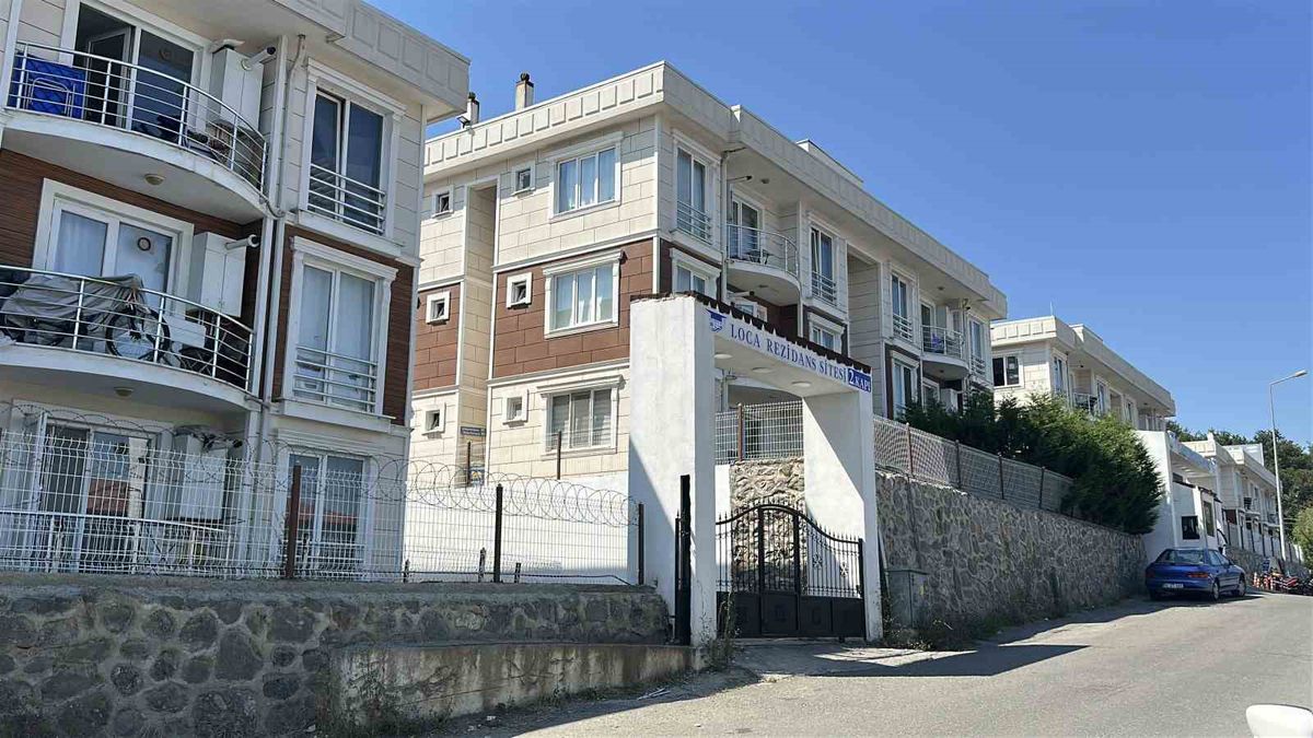 Hemşirenin çöp evinde tıbbi atık skandalı: Tahliye süreci başladı