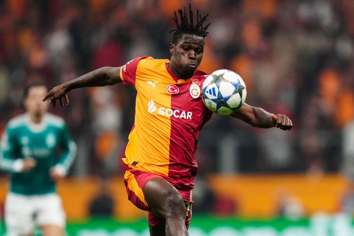 Galatasaray'a Singo şoku! Ligin ilk haftasında forma giyemeyecek