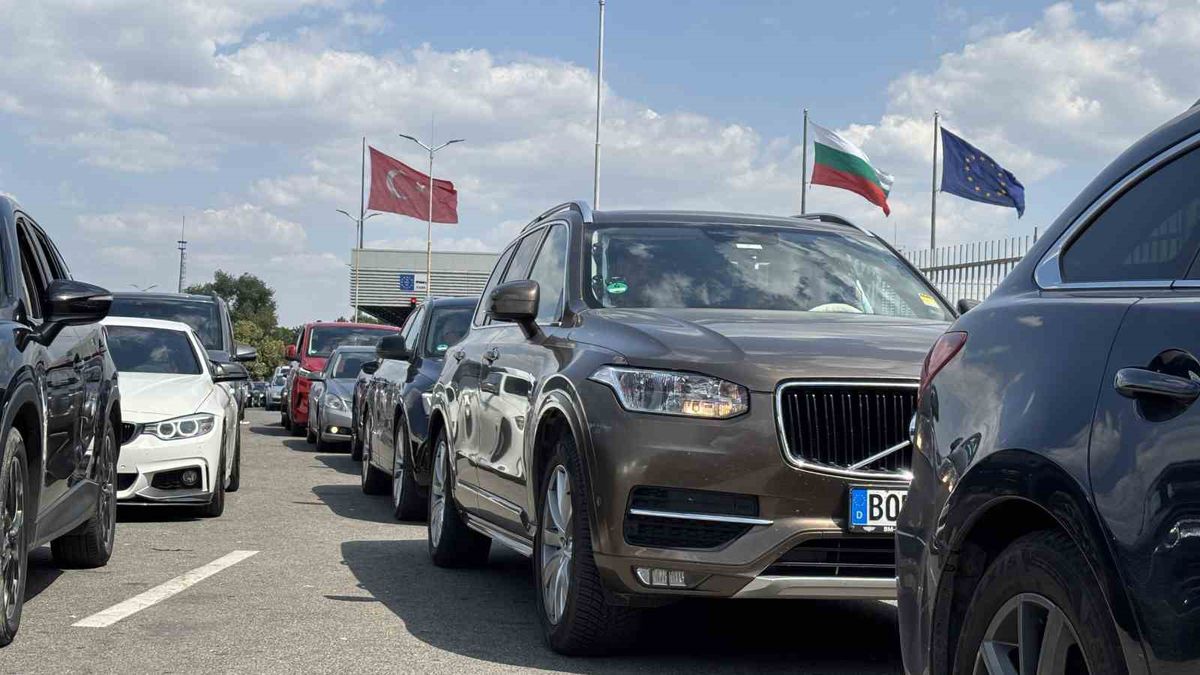 Gurbetçilerin dönüş yolculuğu başladı