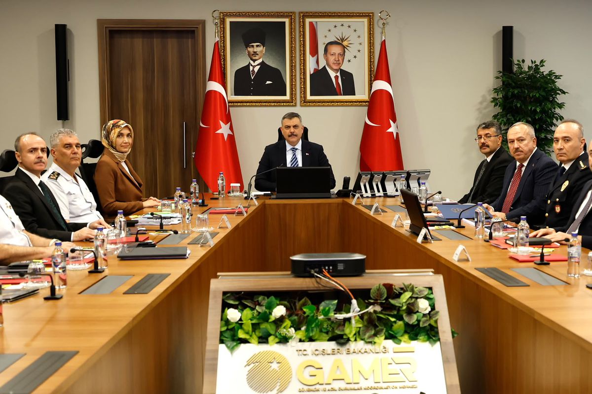 16 ilde sahte gayrimenkul raporu operasyonu: 72 şüpheli yakalandı, 6 bin 134 kişinin vatandaşlığı iptal edildi