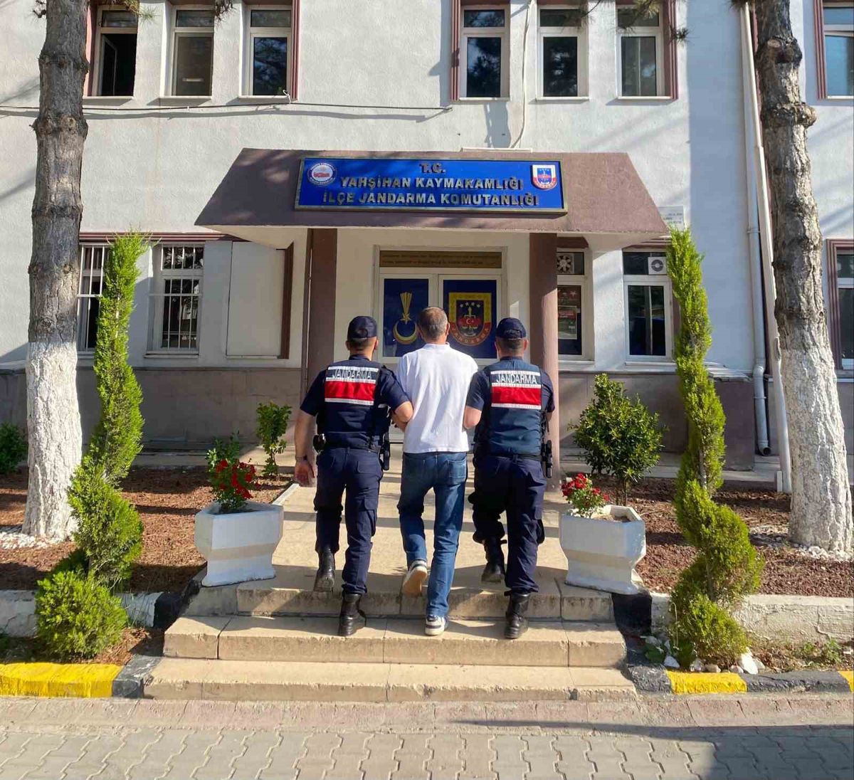 Kırıkkale'de 2 Hükümlü Jandarma Operasyonuyla Yakalandı