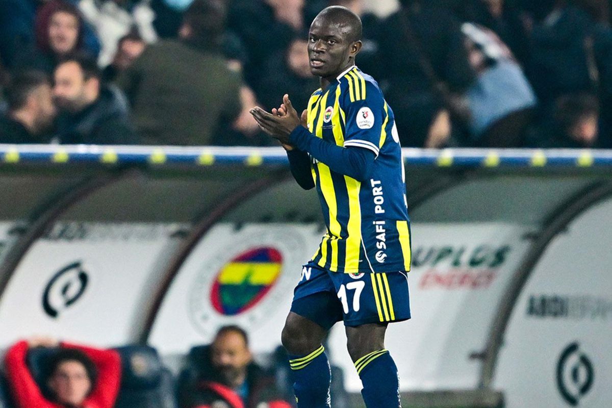 N'Golo Kante profesyonelliğiyle mest etti