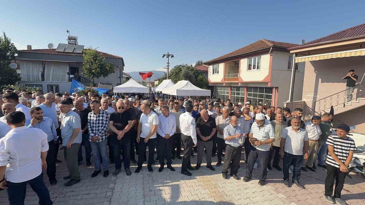 Kelkit Irmağı'nda Kaybolan Genç İçin Gıyabi Cenaze Namazı