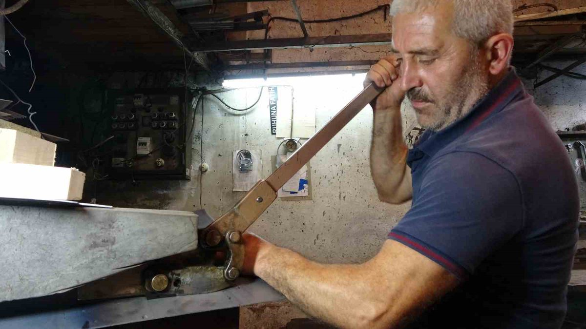 Kuzine soba ustalığı yok oluyor