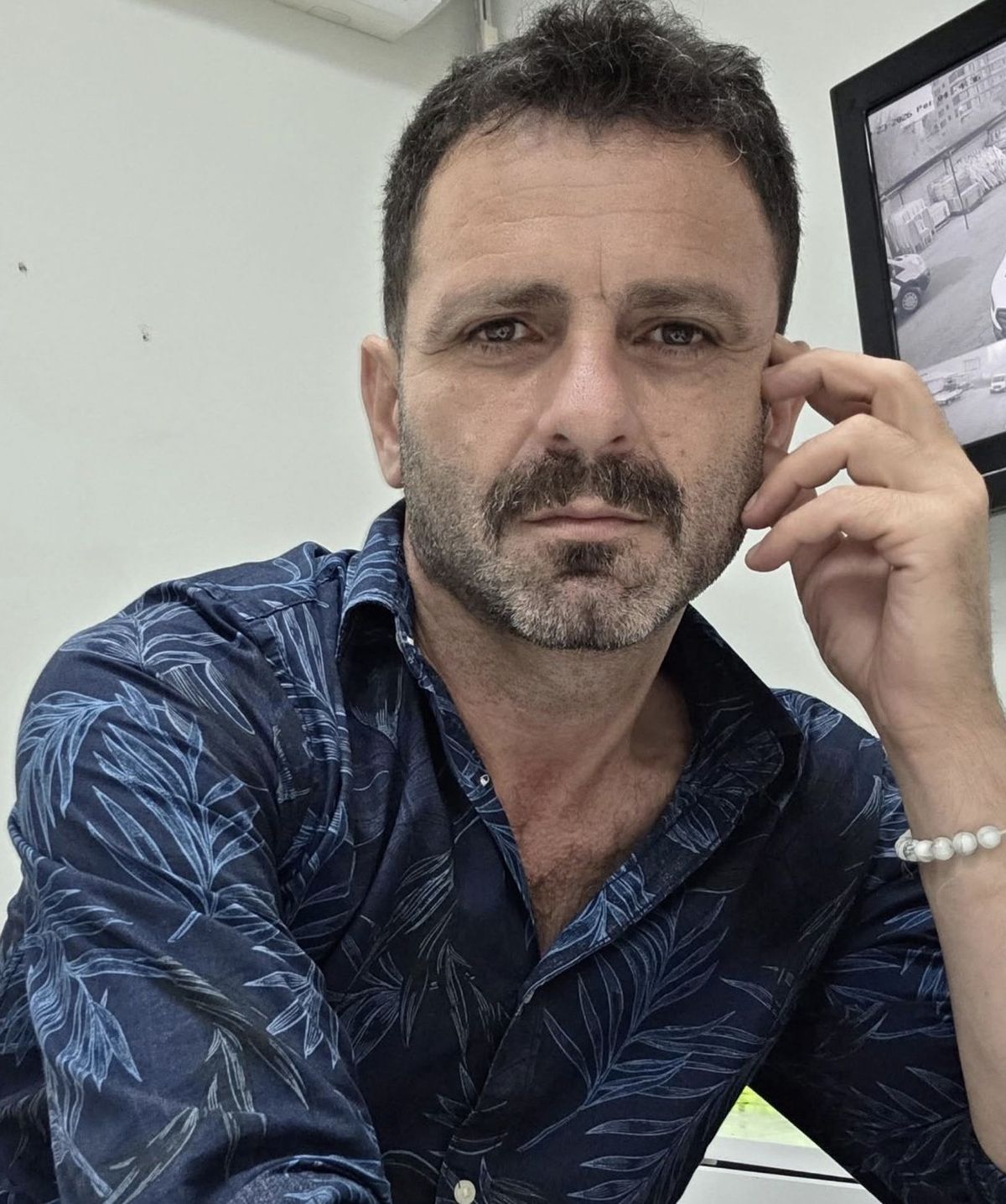 Şantiye bekçisi evinde ölü bulundu